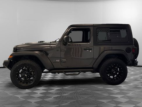 Used 2022 Jeep Wrangler Sport AWD/4WD image 5