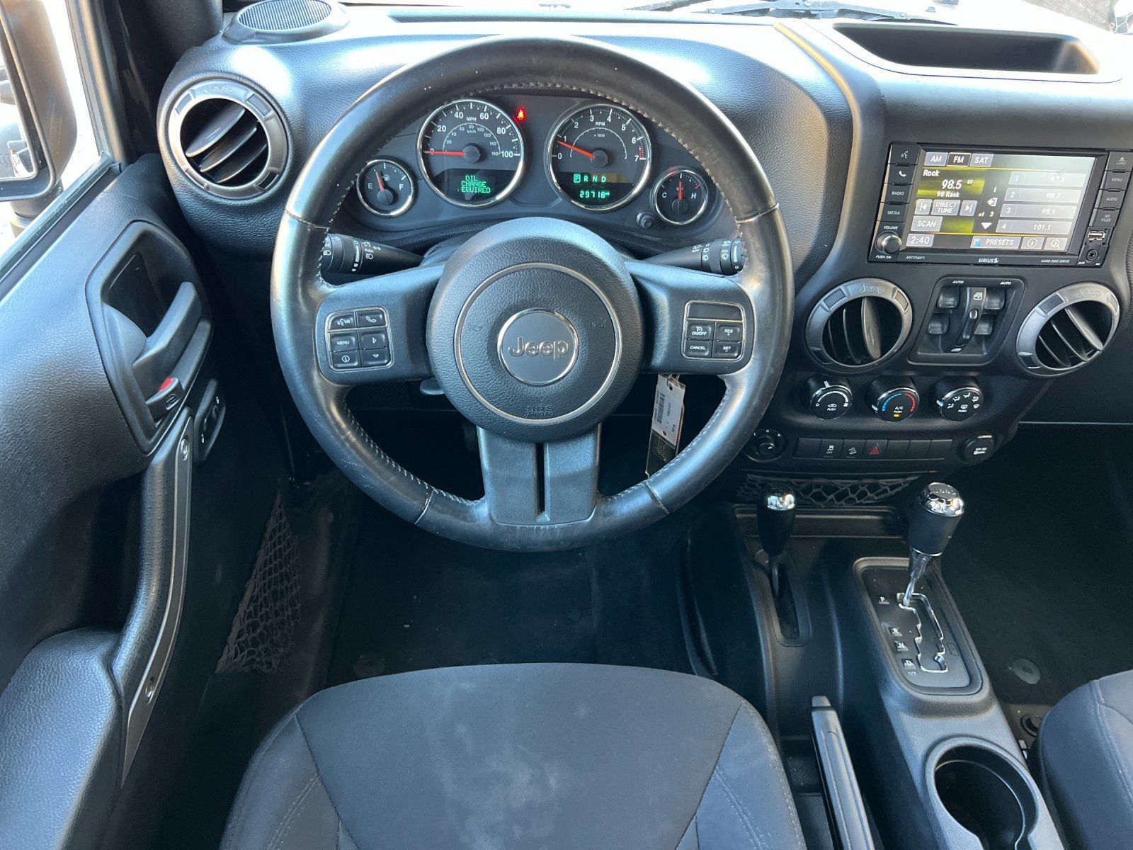 Used 2017 Jeep Wrangler Unlimited Sport w/ Quick Order Package 24S AWD/4WD image 13