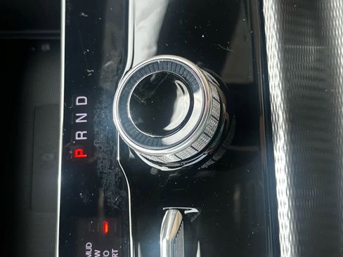 New 2025 Jeep Grand Cherokee Limited w/ Luxury Tech Group II image 44