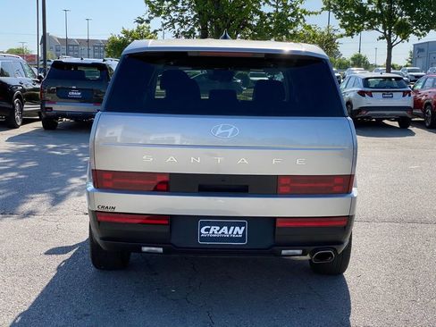 Used 2024 Hyundai Santa Fe SE image 6