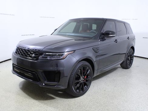 Used 2022 Land Rover Range Rover Sport HST image 4