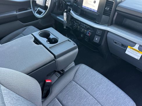 New 2026 Ford F250 4x4 Crew Cab Super Duty image 15