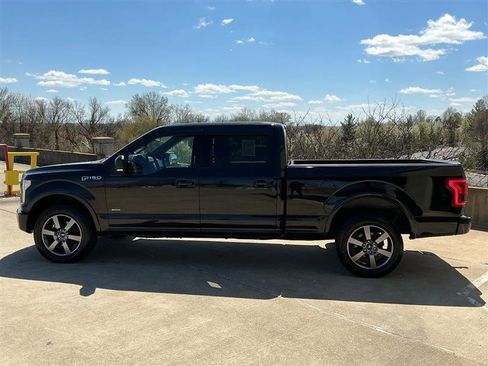 Used 2015 Ford F150 Lariat w/ Equipment Group 502A Luxury image 3