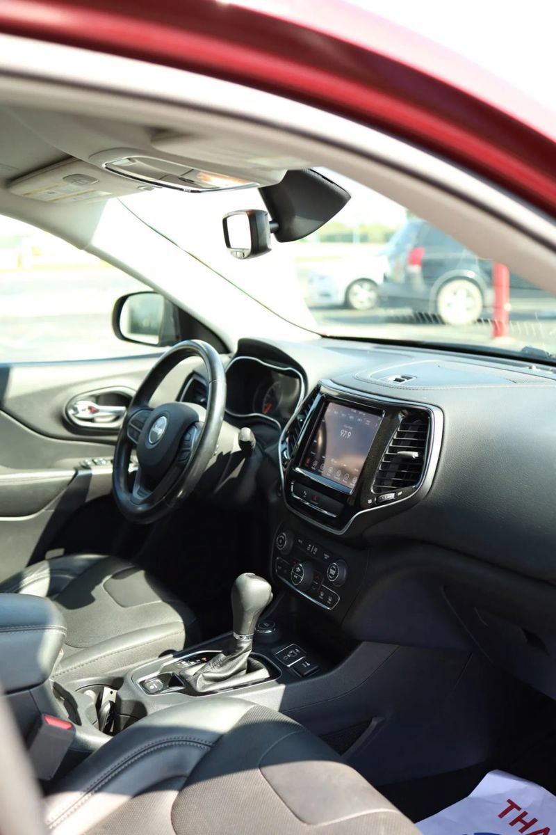 Used 2020 Jeep Cherokee Limited AWD/4WD image 43