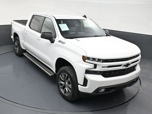 Used 2021 Chevrolet Silverado 1500 RST image 18