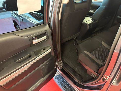 Certified 2018 Toyota Tundra SR5 w/ TRD Off Road Package AWD/4WD image 13