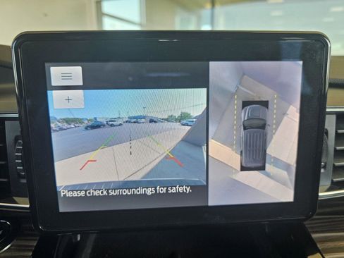 Used 2022 Ford Explorer Limited w/ Equipment Group 301A image 65