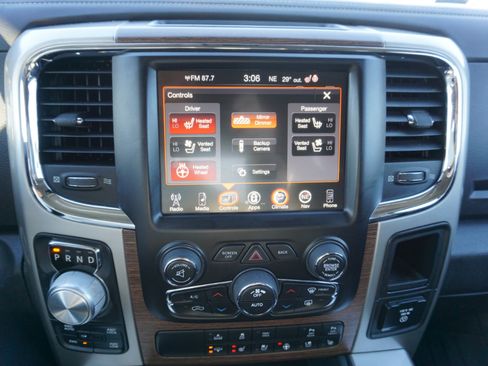 Used 2017 RAM 1500 Laramie w/ Convenience Group image 24