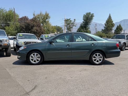 Used 2006 Toyota Camry XLE w/ VSC & Side Airbag Pkg FWD image 84