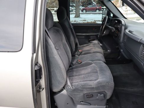 Used 2000 Chevrolet Silverado 1500 LS image 23