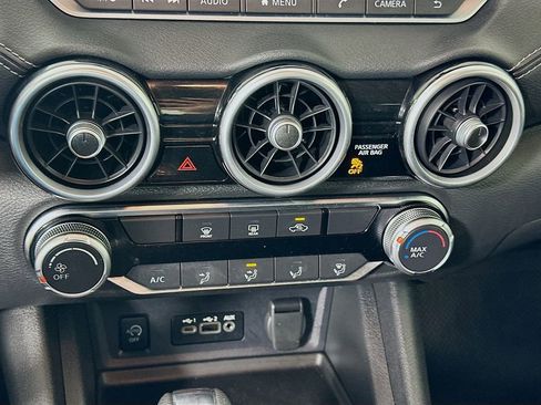 Used 2024 Nissan Sentra SV image 15