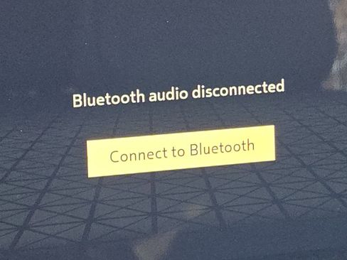 Used 2022 GMC Yukon XL Denali image 9