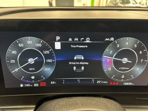 Certified 2023 Kia Sportage SX AWD/4WD image 12