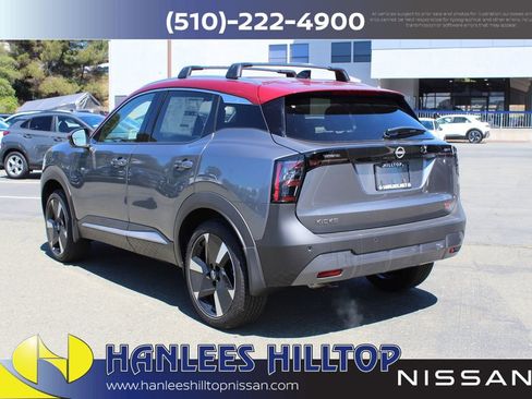 New 2026 Nissan Kicks SR FWD image 9