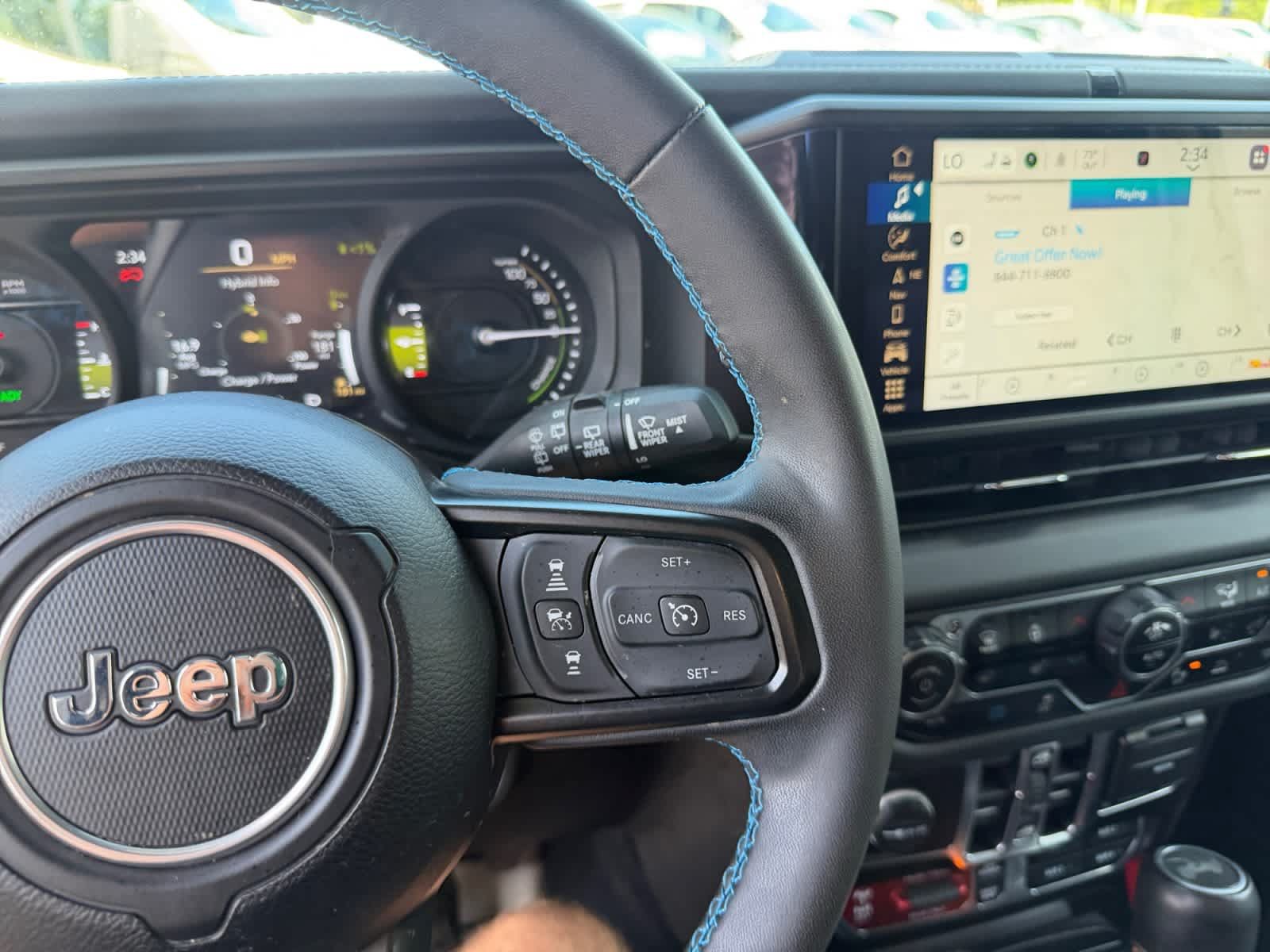 Used 2024 Jeep Wrangler Unlimited Rubicon 4xe AWD/4WD image 29