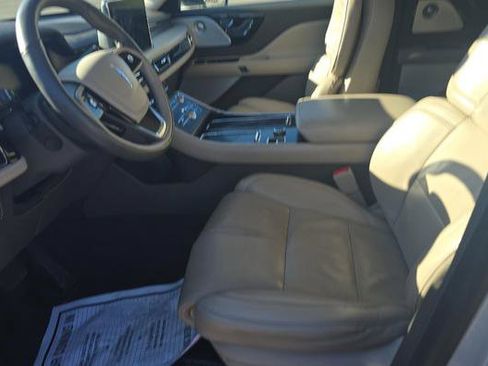 Used 2020 Lincoln Aviator Reserve w/ Equipment Group 202A image 5