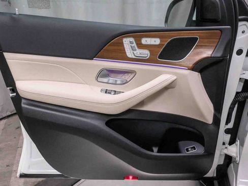 Certified 2025 Mercedes-Benz GLE 350 4MATIC image 23