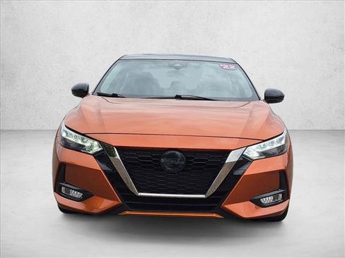 Used 2022 Nissan Sentra SR FWD image 2