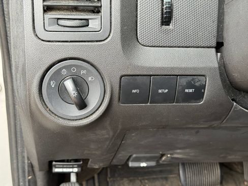 Used 2010 Ford Escape XLT FWD image 18
