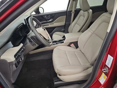 Used 2023 Lincoln Corsair AWD w/ Equipment Group 101A image 3