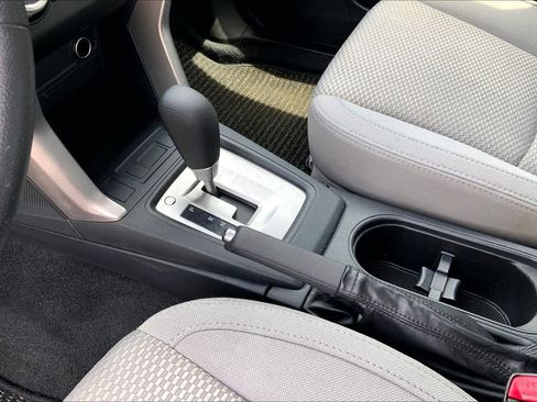 Used 2018 Subaru Forester 2.5i w/ Alloy Wheel Package AWD/4WD image 17