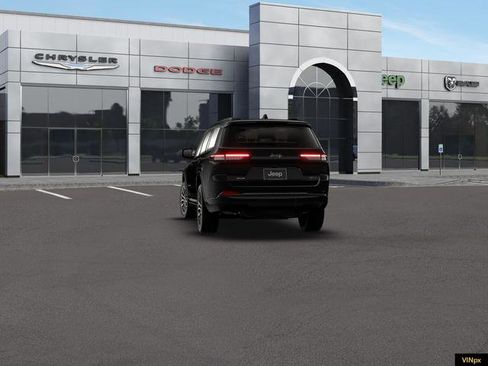 New 2026 Jeep Grand Cherokee L Summit AWD/4WD image 13