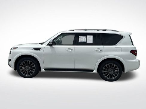 Used 2023 Nissan Armada Platinum w/ Captain's Chairs Package AWD/4WD image 3