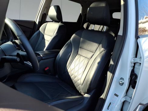 Used 2023 Nissan Rogue Platinum w/ Platinum Premium Package image 14