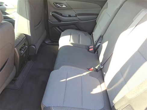 Used 2020 Chevrolet Traverse LS image 24