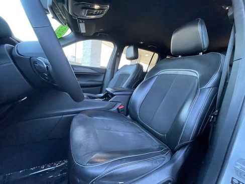 Used 2023 Jeep Grand Cherokee L Altitude image 13