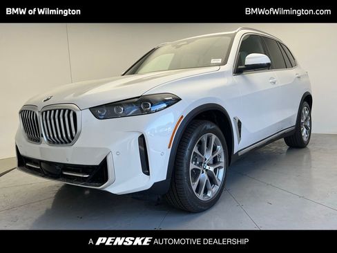 New 2026 BMW X5 xDrive40i w/ Premium Package AWD/4WD image 1