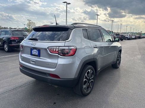 Used 2022 Jeep Compass Limited AWD/4WD image 6