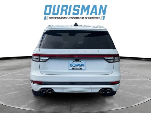 Used 2025 Lincoln Aviator Reserve w/ Jet Appearance Package AWD/4WD image 5