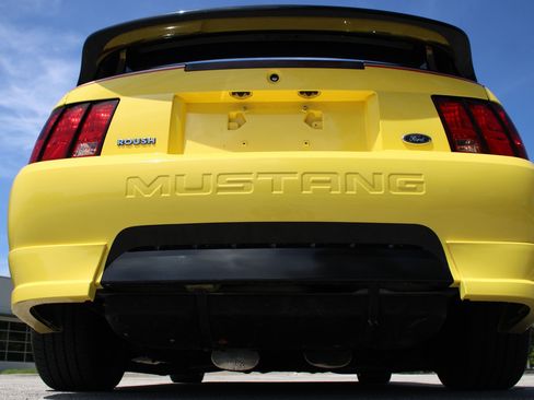 Used 2001 Ford Mustang GT RWD image 15