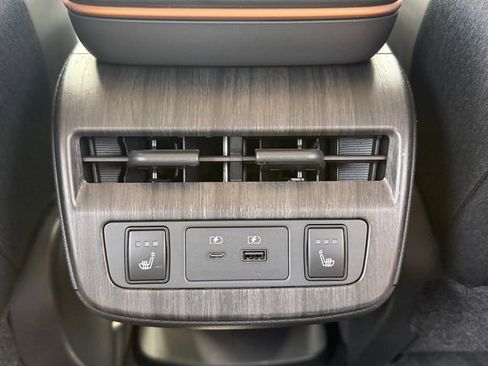 Certified 2024 Nissan Ariya FWD image 24