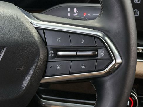 Certified 2026 Chevrolet Equinox ACTIV w/ Convenience Package III image 14