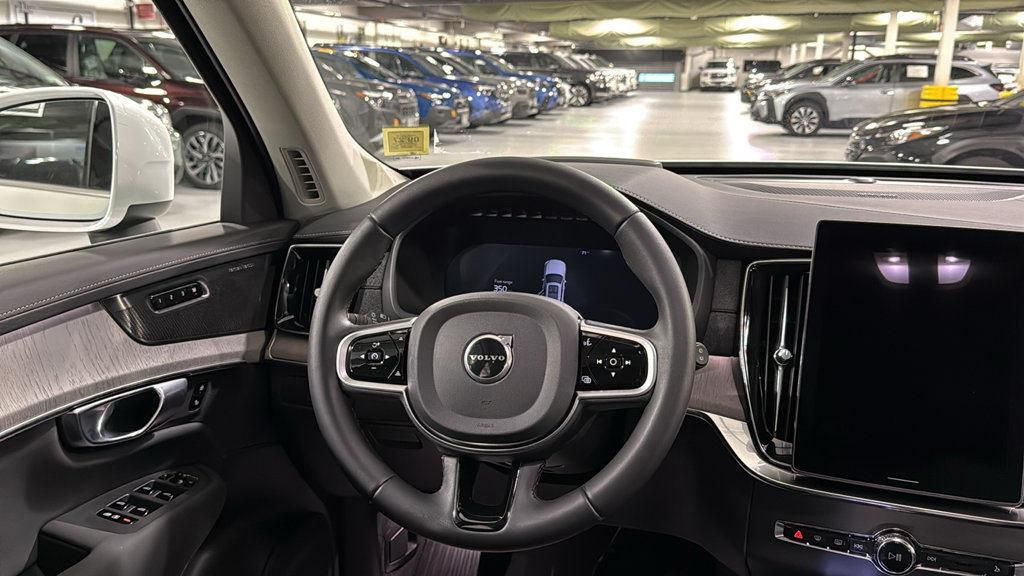 Used 2026 Volvo XC90 B6 Ultra w/ Protection Package Premier AWD/4WD image 23