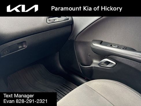 Used 2019 Dodge Challenger R/T image 27