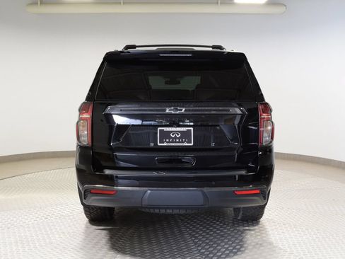Used 2022 Chevrolet Tahoe Z71 w/ Luxury Package AWD/4WD image 6