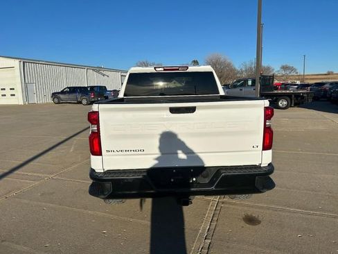 Used 2023 Chevrolet Silverado 1500 LT Trail Boss image 4