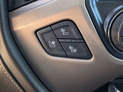 Used 2016 GMC Sierra 1500 Denali w/ Enhanced Driver Alert Package AWD/4WD image 19