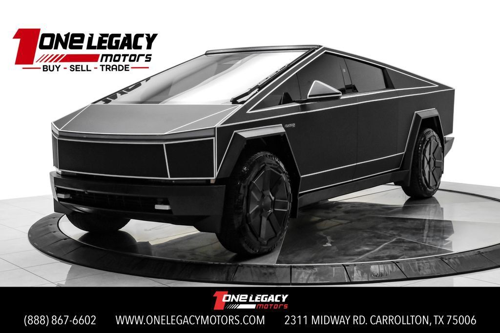 Used 2024 Tesla Cybertruck Cyberbeast AWD/4WD image 1