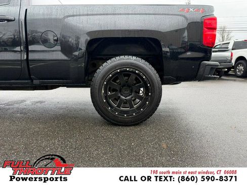 Used 2018 Chevrolet Silverado 1500 W/T w/ Black Out Edition image 26