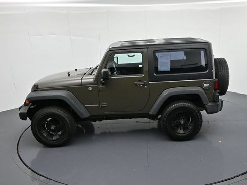 Used 2015 Jeep Wrangler Sport w/ Connectivity Group AWD/4WD image 17
