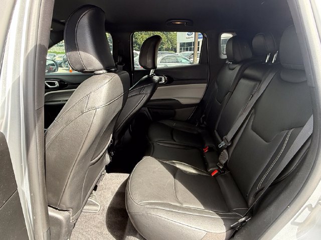 Used 2025 Jeep Compass Limited AWD/4WD image 25