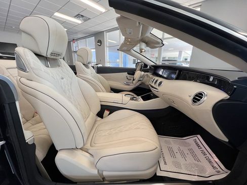 Used 2017 Mercedes-Benz S 550 Cabriolet image 10