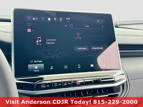 New 2026 Jeep Compass Latitude image 9