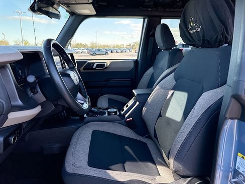 Certified 2025 Ford Bronco Big Bend image 8