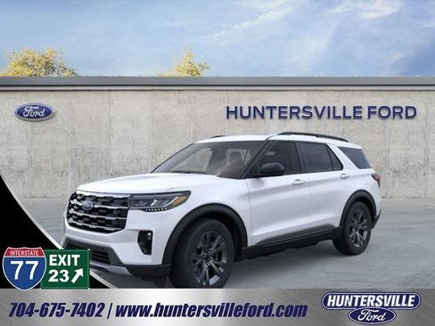New 2026 Ford Explorer Active w/ Active Comfort Package AWD/4WD image 1
