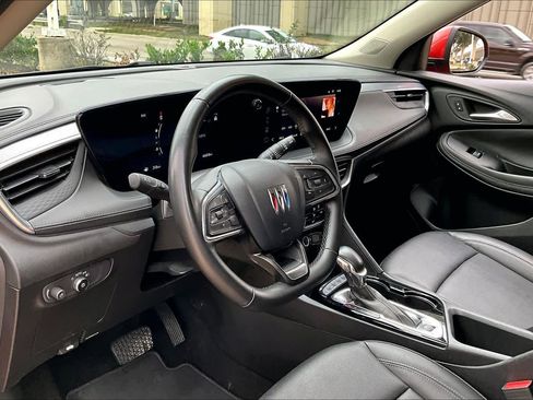 Used 2024 Buick Encore GX Sport Touring image 15